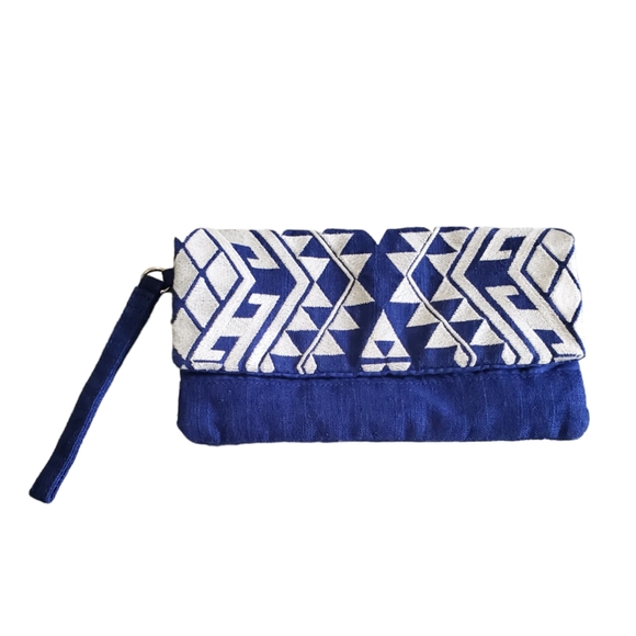 Limited Edition Aztec Pattern Embroidered Wristlet Clutch Royal Blue & White - Picture 2 of 7